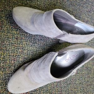 Me Too brand ankle booties